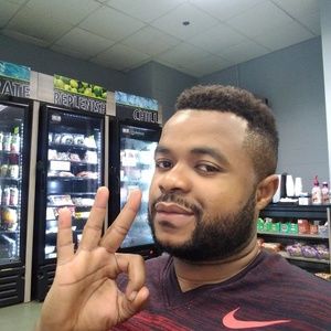 Meet your Posher, Jean